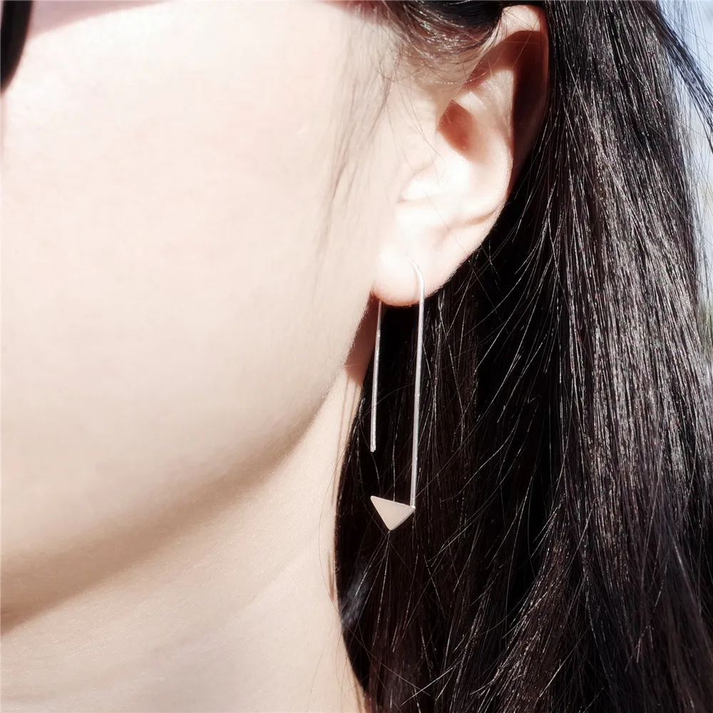 Flyleaf Original Fashion Triangle Stud Earrings For Women High Quality Prevent Allergy Lady 100% 925 Sterling silver jewelry
Flyleaf Original Fashion Triangle Stud Earrings For Women High Quality Prevent Allergy Lady 100% 925 Sterling silver jewelry
