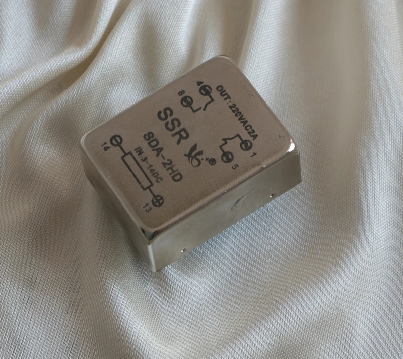 Mini 220V AC 2A Constant Opening And Constant Closing PCB Welded Solid State Relay SSR SDA-2HD Relay
Mini 220V AC 2A Constant Opening And Constant Closing PCB Welded Solid State Relay SSR SDA-2HD Relay