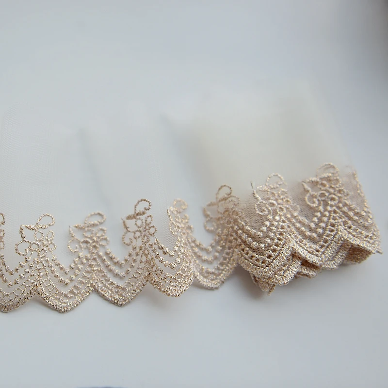 Lace accessories Semi-permeable mesh gold thread embroidery lace Lace accessories G601
Lace accessories Semi-permeable mesh gold thread embroidery lace Lace accessories G601
