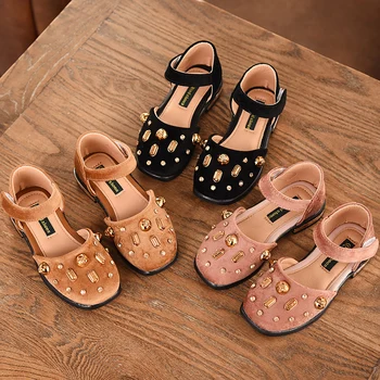 2019 Spring Summer New Girls Half Sandals Korean Rivet Children's Single Shoes Child Princess Foot Peas shoes Kids Suede Sandals
2019 Spring Summer New Girls Half Sandals Korean Rivet Children's Single Shoes Child Princess Foot Peas shoes Kids Suede Sandals
