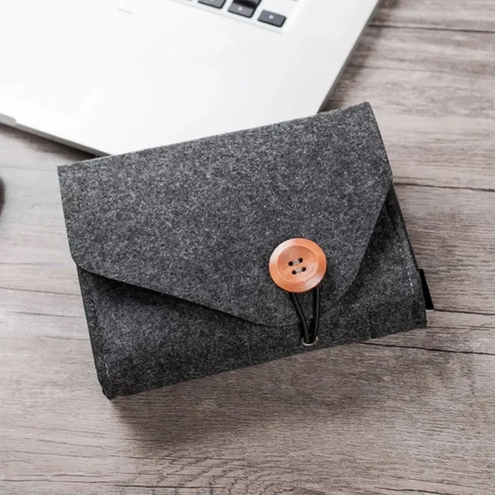 1PC Storage Bag Mini Felt Pouch Power Bank For Data Cable Mouse Travel Organizer USB Earphone Digital Accessories Multi-function
1PC Storage Bag Mini Felt Pouch Power Bank For Data Cable Mouse Travel Organizer USB Earphone Digital Accessories Multi-function