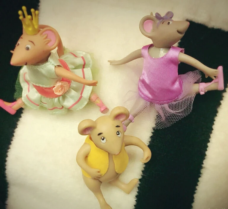 Original Japan Cute Dance Mouse Ballet Figure Toy Collection Cos Material Birthday Gift
Original Japan Cute Dance Mouse Ballet Figure Toy Collection Cos Material Birthday Gift