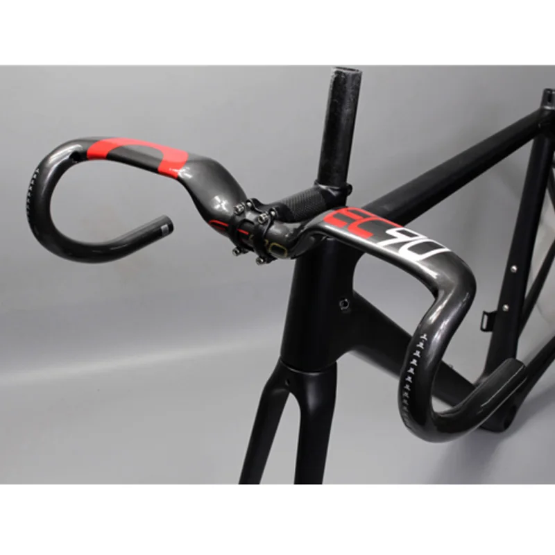 2017 New Full carbon fiber road bike handleCarbon steering MTB bicycle wheel design full Carbon fiber road bicycle handlebar
2017 New Full carbon fiber road bike handleCarbon steering MTB bicycle wheel design full Carbon fiber road bicycle handlebar