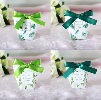 50 X European Green Leaves Gift Bags Wedding Favors Candy Boxes Bomboniera Sachet Party Gift Box Souvenirs Candy Bags
50 X European Green Leaves Gift Bags Wedding Favors Candy Boxes Bomboniera Sachet Party Gift Box Souvenirs Candy Bags