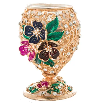 Creative Alloy Candle Holder Aromatherapy Crystal Ornaments European Hotel Main Table Decoration Crafts Candlestick
Creative Alloy Candle Holder Aromatherapy Crystal Ornaments European Hotel Main Table Decoration Crafts Candlestick