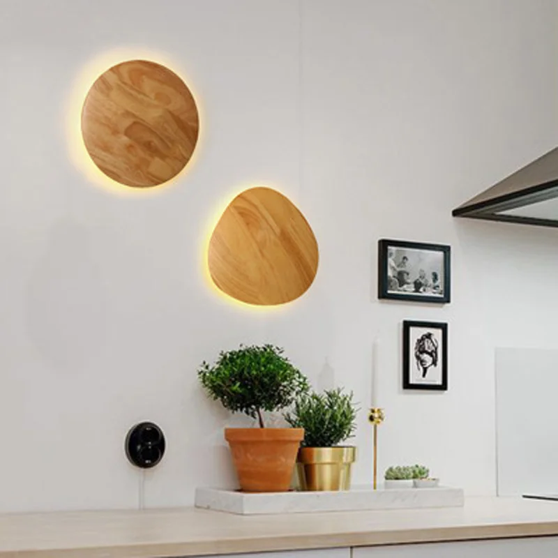 Nordic hand-polished wooden wall lamp bedroom modern minimalist aisle creative bedside lamps
Nordic hand-polished wooden wall lamp bedroom modern minimalist aisle creative bedside lamps