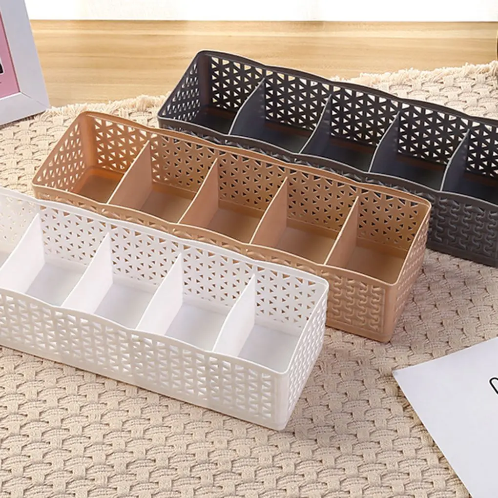 5 Grids Wardrobe Storage Box Basket Organizer Women Men Socks Bra Underwear Storage Box PP Container Organizer
5 Grids Wardrobe Storage Box Basket Organizer Women Men Socks Bra Underwear Storage Box PP Container Organizer