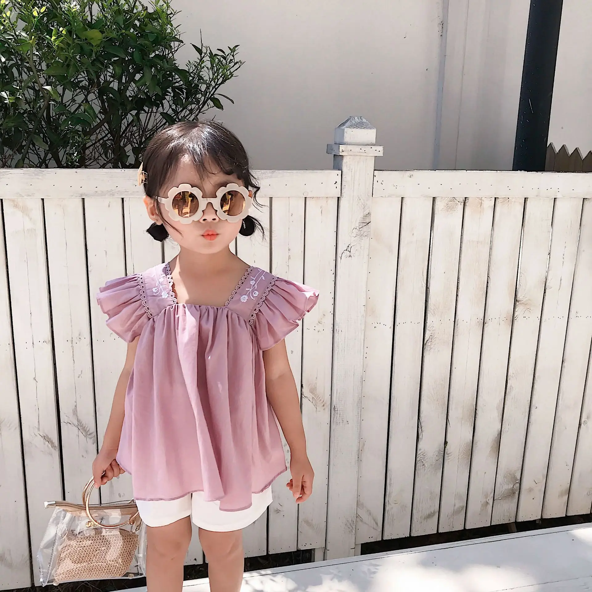 2019 Toddler Kids Girls Summer Sets Embroidery Ruffles Blouse+shorts Kids Clothings Sets
2019 Toddler Kids Girls Summer Sets Embroidery Ruffles Blouse+shorts Kids Clothings Sets