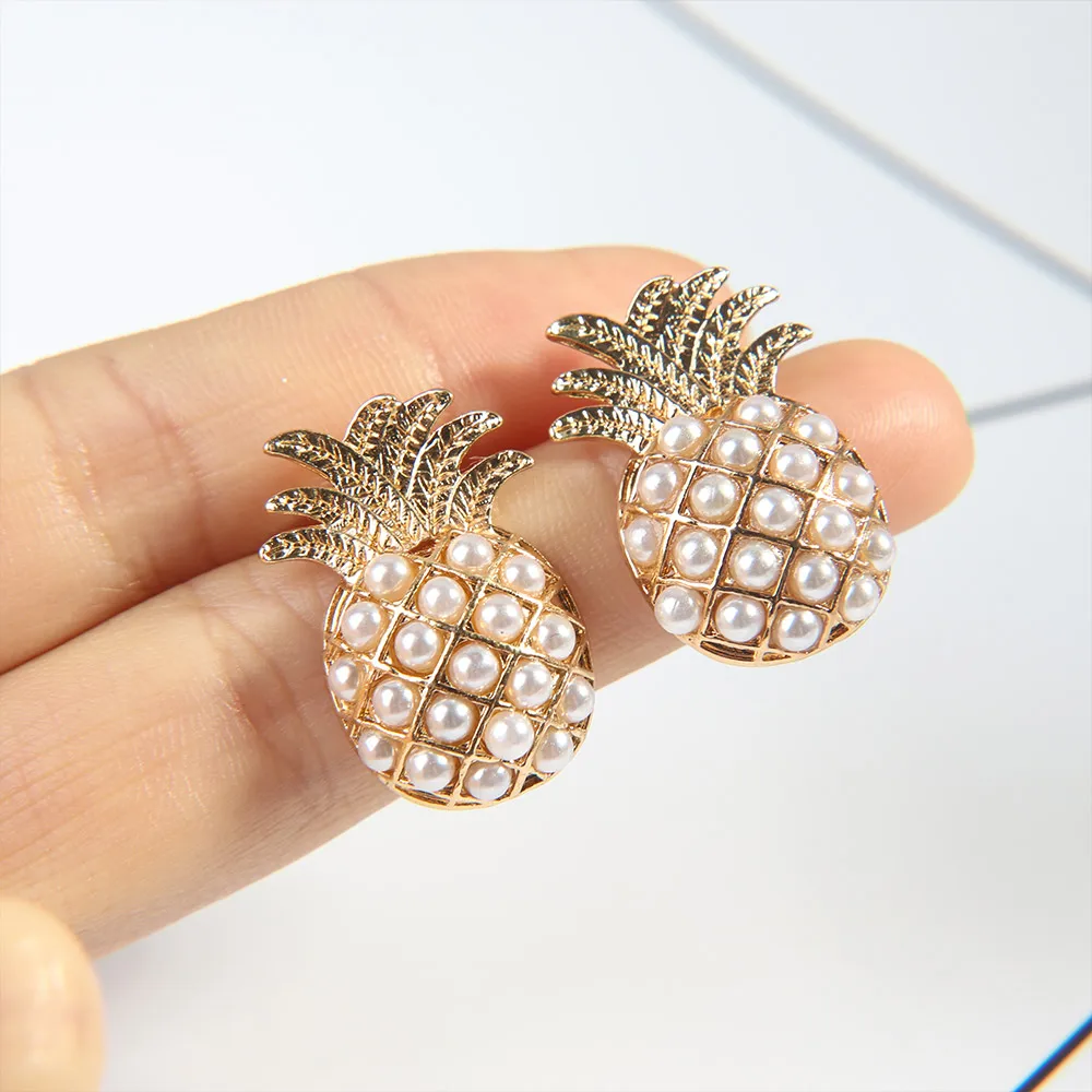 1 Pair Woman Beautiful Simulated Pearls Pineapple Rhinestones Stud Earrings Gold Color Metal Lovely Fashion Jewelry Earrings
1 Pair Woman Beautiful Simulated Pearls Pineapple Rhinestones Stud Earrings Gold Color Metal Lovely Fashion Jewelry Earrings