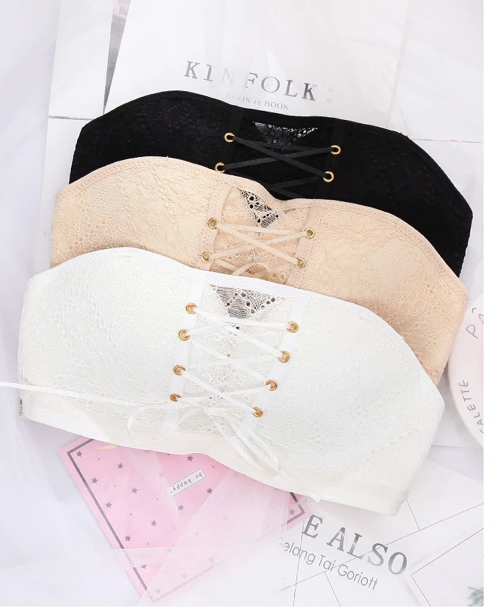 Baharcelin High Quality Women Bra Invisible Strapless Bra Push Up Lace Wedding Party Dress Bras Black white Wire Free bras
Baharcelin High Quality Women Bra Invisible Strapless Bra Push Up Lace Wedding Party Dress Bras Black white Wire Free bras