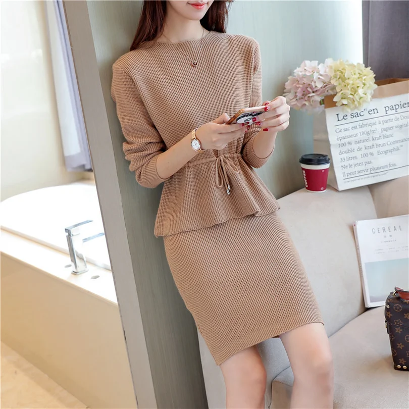 Taotrees Women Autumn Pullovers Slim Waist Knit Tops+ Bodycon Mini Skirt 2pcs Suits O-neck Knitting Ruffles Sweater 2 Piece Set
Taotrees Women Autumn Pullovers Slim Waist Knit Tops+ Bodycon Mini Skirt 2pcs Suits O-neck Knitting Ruffles Sweater 2 Piece Set