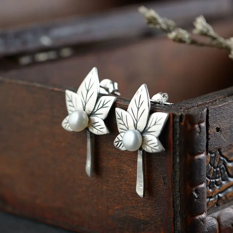 FNJ 5mm Pearl Stud Earrings 990 Silver boucle d'oreille for Women Jewelry Original S925 Sterling Silver Earring The maple leaf
FNJ 5mm Pearl Stud Earrings 990 Silver boucle d'oreille for Women Jewelry Original S925 Sterling Silver Earring The maple leaf
