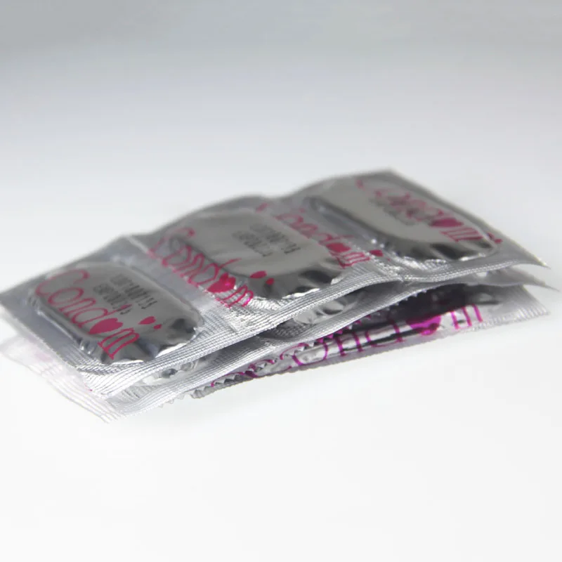 20Pcs Natural latex Condoms Oil Quantity Sex loys penis sleeve cock cage adult Products for Men dick cover Sex toys wholesale 20Pcs Natural latex Condoms Oil Quantity Sex loys penis sleeve cock cage adult Products for Men dick cover Sex toys wholesale