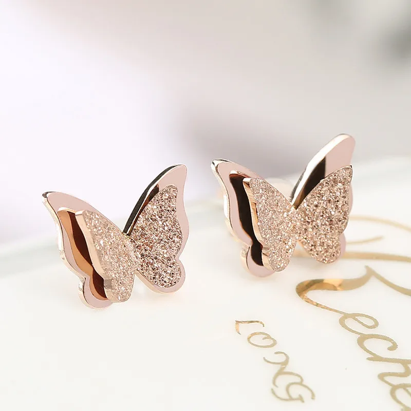2019 New Rose Gold Color Titanium Steel Butterfly Stud Earrings for Women Wedding Party Fashion Jewelry brincos para as mulheres
2019 New Rose Gold Color Titanium Steel Butterfly Stud Earrings for Women Wedding Party Fashion Jewelry brincos para as mulheres