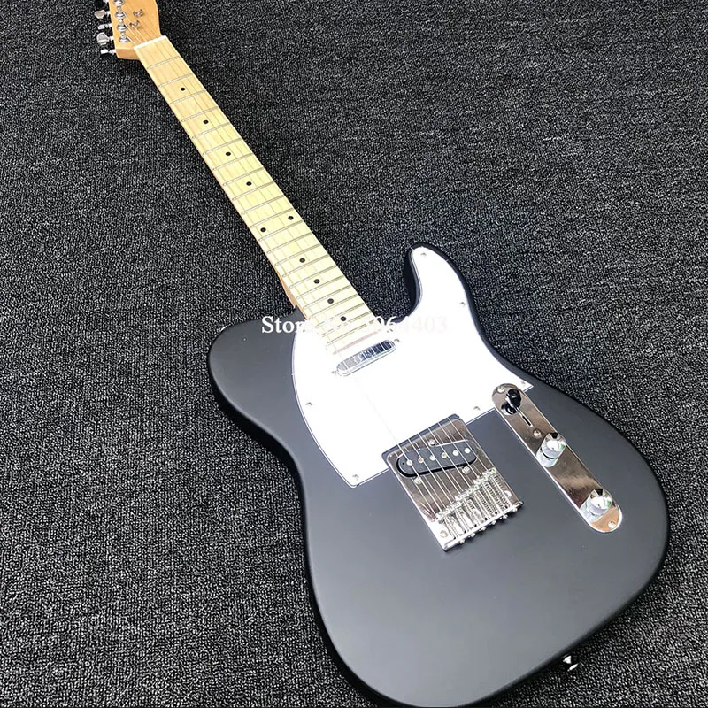 Factory Outlet 6 string electric guitar, black matte paint, maple neck, back string, postage
Factory Outlet 6 string electric guitar, black matte paint, maple neck, back string, postage