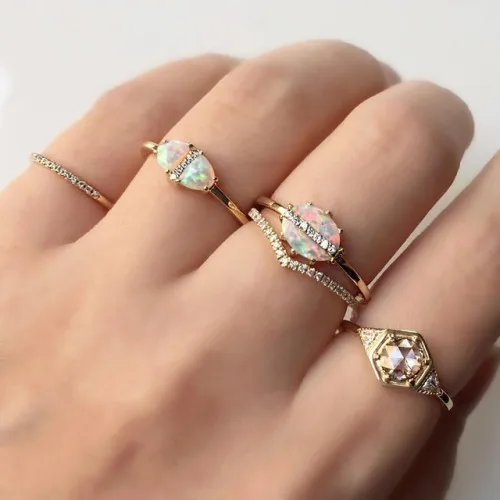 2018 new cute white fire opal gold color rings women gift minimal stone jewelry minimal full finger daily Women fashion
2018 new cute white fire opal gold color rings women gift minimal stone jewelry minimal full finger daily Women fashion