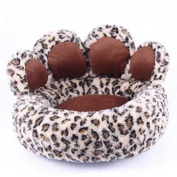 Funny bear paw fleece winter warm dog puppy soft pad bed house nest washable leopard small dog pet cat mat cushion kennels
Funny bear paw fleece winter warm dog puppy soft pad bed house nest washable leopard small dog pet cat mat cushion kennels