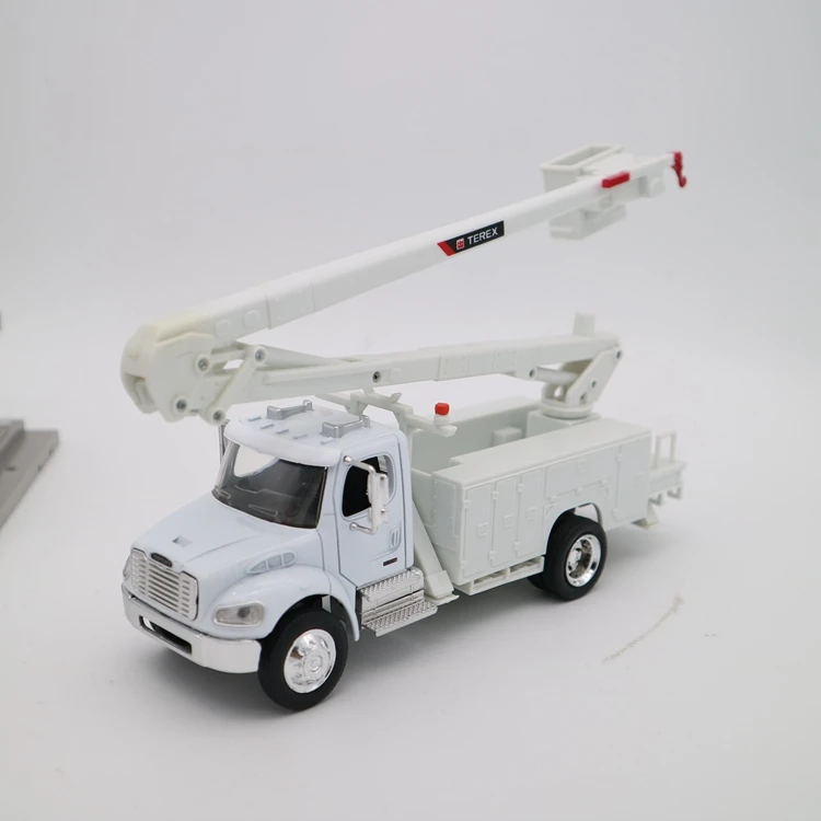 1:32 alloy engineering street lamp repair car model,metal construction vehicle,children's educational toy car,free shipping
1:32 alloy engineering street lamp repair car model,metal construction vehicle,children's educational toy car,free shipping