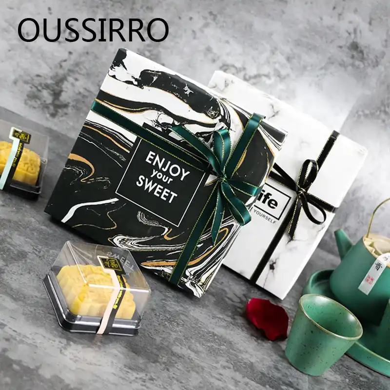 gift bags & wrapping supplies