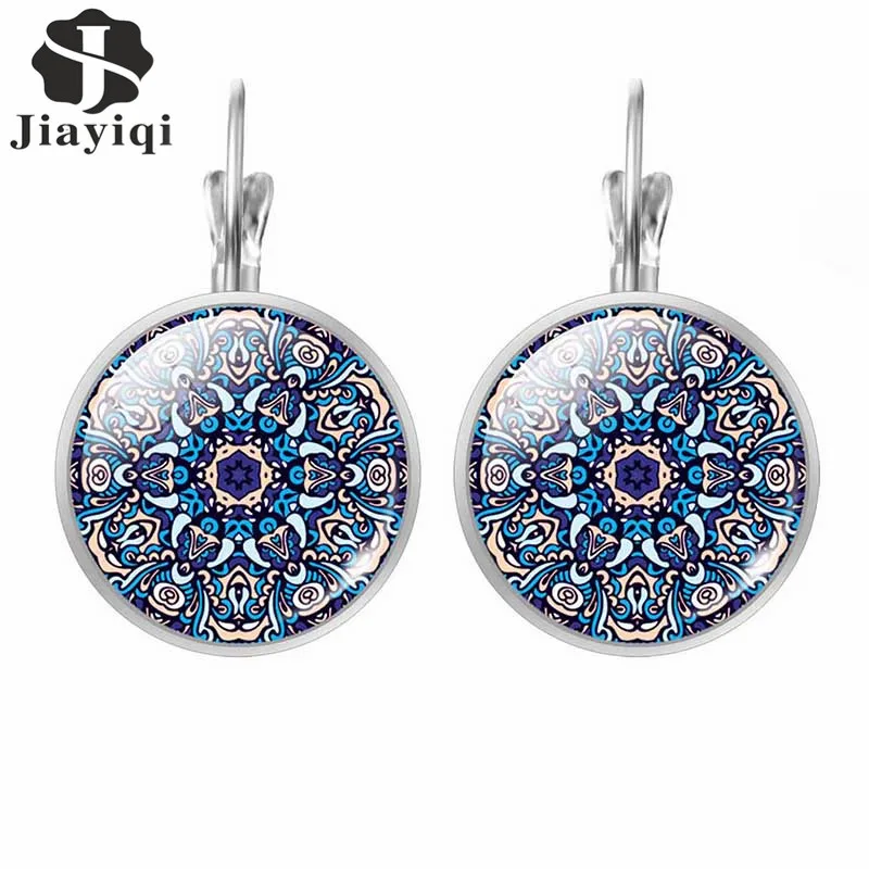 Jiayiqi 2017 New Vintage Mandala OM Hinduism Glass Jewelry Datura Flower Round Silver Stud Earrings For Women Best Gift
Jiayiqi 2017 New Vintage Mandala OM Hinduism Glass Jewelry Datura Flower Round Silver Stud Earrings For Women Best Gift