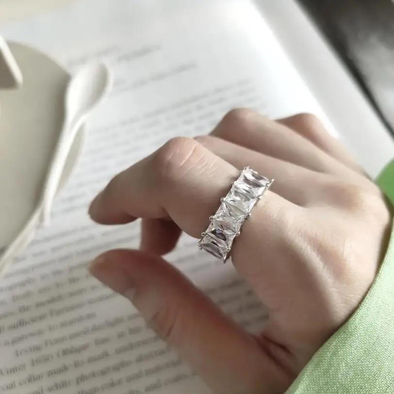 Luxury Eternal Finger Ring 5A Zircon Cz 925 Sterling Silver Engagement Wedding Band Rings For Women Men bijoux Gift
Luxury Eternal Finger Ring 5A Zircon Cz 925 Sterling Silver Engagement Wedding Band Rings For Women Men bijoux Gift