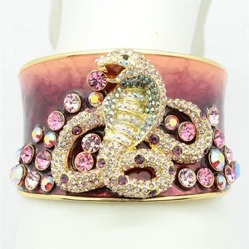 Fashion Hi-Q Pink Austrian Crystal Animal Snake Bangles Enamel Bracelet Cuff For Women Jewelry 1971
Fashion Hi-Q Pink Austrian Crystal Animal Snake Bangles Enamel Bracelet Cuff For Women Jewelry 1971