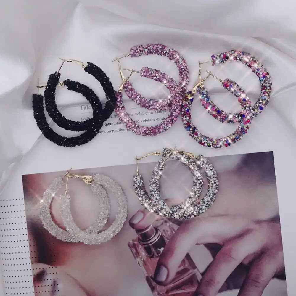 Women Simple New Design Fashion Charm Crystal Hoop Earrings Geometric Round Shiny Rhinestone Big Earring Jewelry
Women Simple New Design Fashion Charm Crystal Hoop Earrings Geometric Round Shiny Rhinestone Big Earring Jewelry