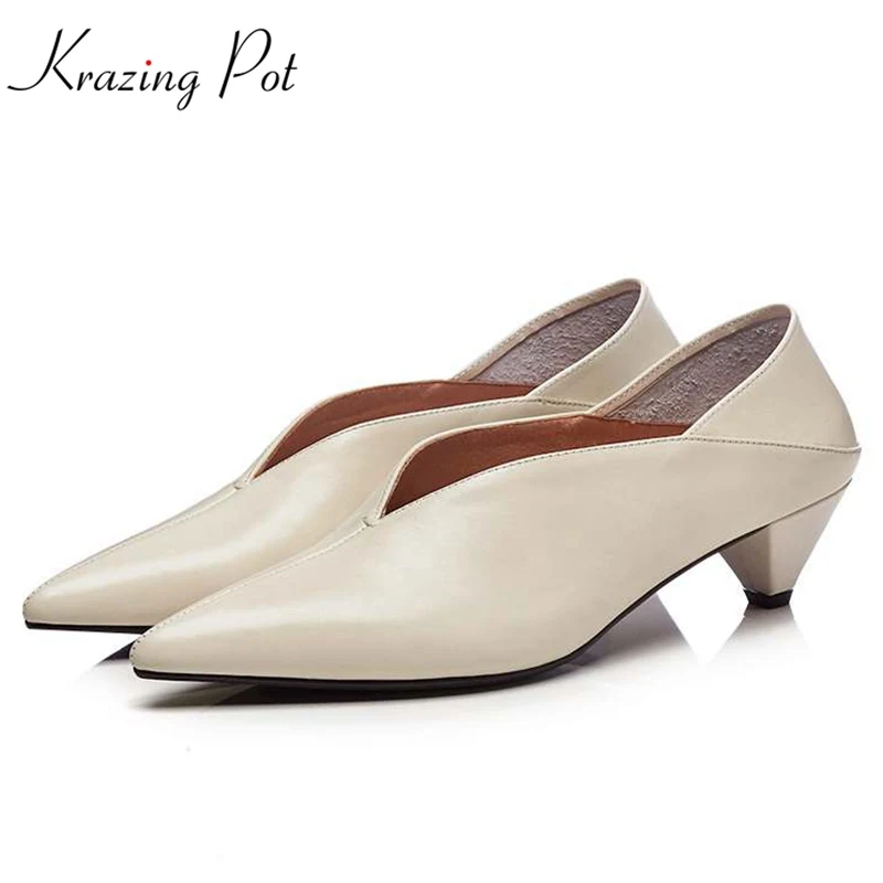 Krazing Pot full grain leather shoes women fashion med heels pumps slip on pointed toe European elegant office lady pumps L23
Krazing Pot full grain leather shoes women fashion med heels pumps slip on pointed toe European elegant office lady pumps L23