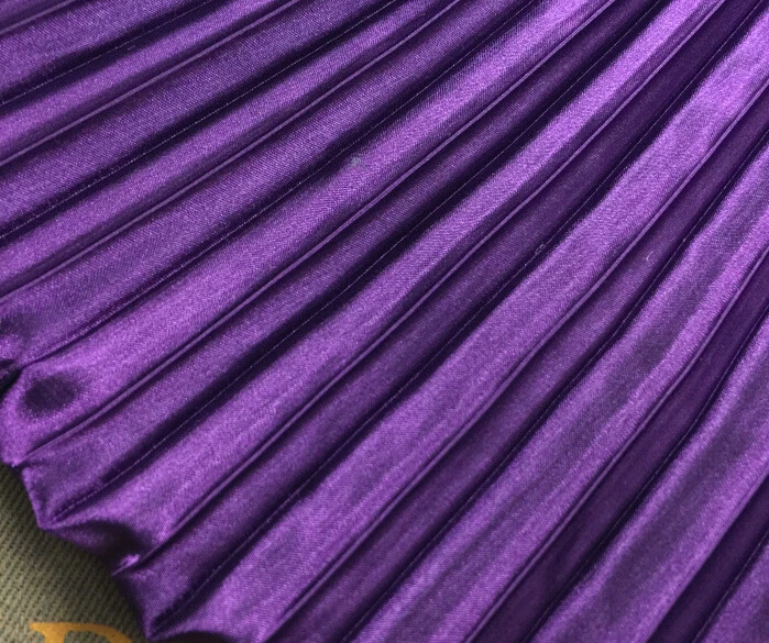 2 meters 150cm 59.05" width dark purple stripes accordion pleated satin fabric dress skirt clothing material MM320
2 meters 150cm 59.05" width dark purple stripes accordion pleated satin fabric dress skirt clothing material MM320