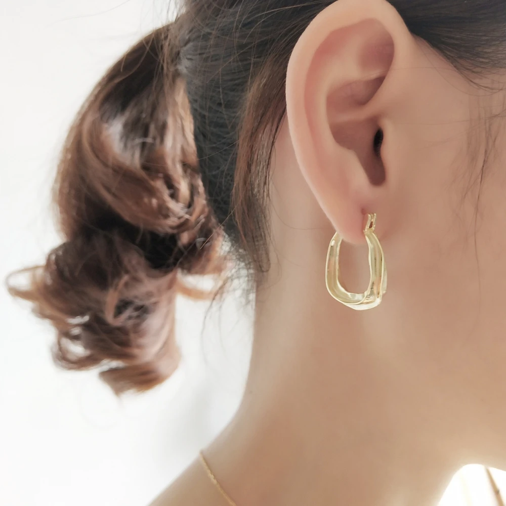 925 Sterling Silver Moroccan Style Gold Irregular Hoop Earrings Geometric Circle Earrings For Women Party Gift Jewelry Promotion
925 Sterling Silver Moroccan Style Gold Irregular Hoop Earrings Geometric Circle Earrings For Women Party Gift Jewelry Promotion