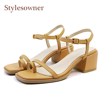 Stylesowner Genuine Leather Solid Color Women Sandals Clip Toe 5cm Chunky-heel Gladiator Shoes Strap Buckle Casual Summer Sandal
Stylesowner Genuine Leather Solid Color Women Sandals Clip Toe 5cm Chunky-heel Gladiator Shoes Strap Buckle Casual Summer Sandal