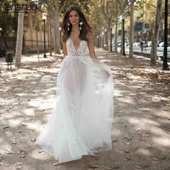 New 2019 Beach Wedding Dresses Bohemian Sexy Deep V Neck Lace Appliques Bridal Gown Boho Backless Tulle Wedding Dress Vestidos
New 2019 Beach Wedding Dresses Bohemian Sexy Deep V Neck Lace Appliques Bridal Gown Boho Backless Tulle Wedding Dress Vestidos