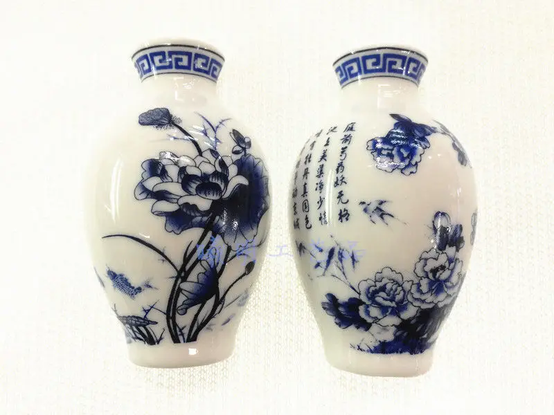wholesale 2 pieces Chinese Classic Handmade flower Porcelain Vase Shape Miniature Fridge Magnet
wholesale 2 pieces Chinese Classic Handmade flower Porcelain Vase Shape Miniature Fridge Magnet