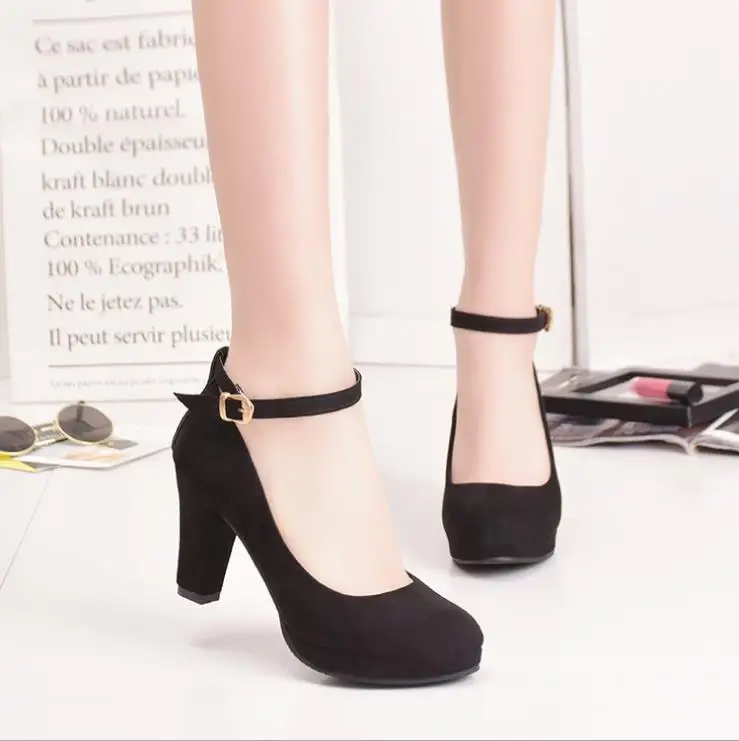 Autumn Korean high-heeled platform with thick round head sweet suede single shoes one-button shoes
Autumn Korean high-heeled platform with thick round head sweet suede single shoes one-button shoes