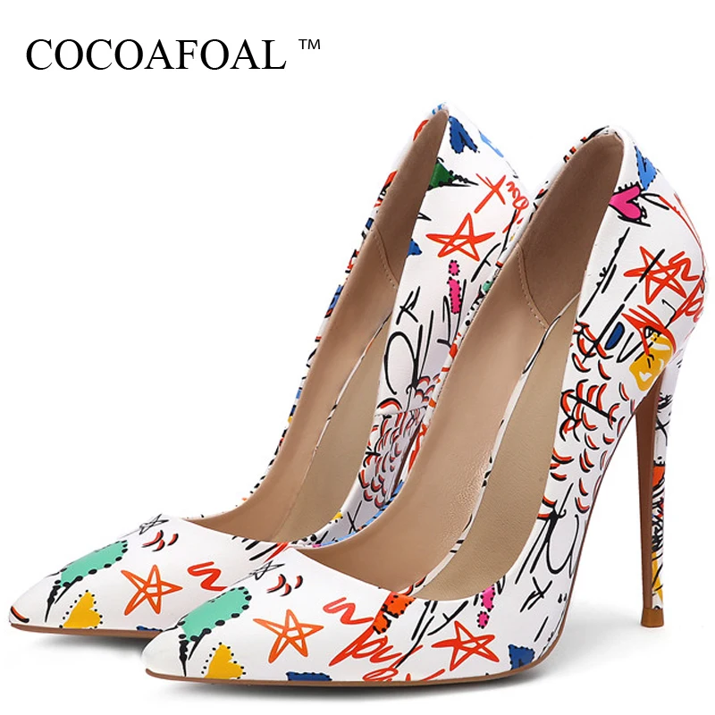 COCOAFOAL Stiletto Women's Doodling High Heels Shoes White Wedding Pumps Fashion Sexy Party Pointed Toe Pumps Plus Size 43 2019
COCOAFOAL Stiletto Women's Doodling High Heels Shoes White Wedding Pumps Fashion Sexy Party Pointed Toe Pumps Plus Size 43 2019