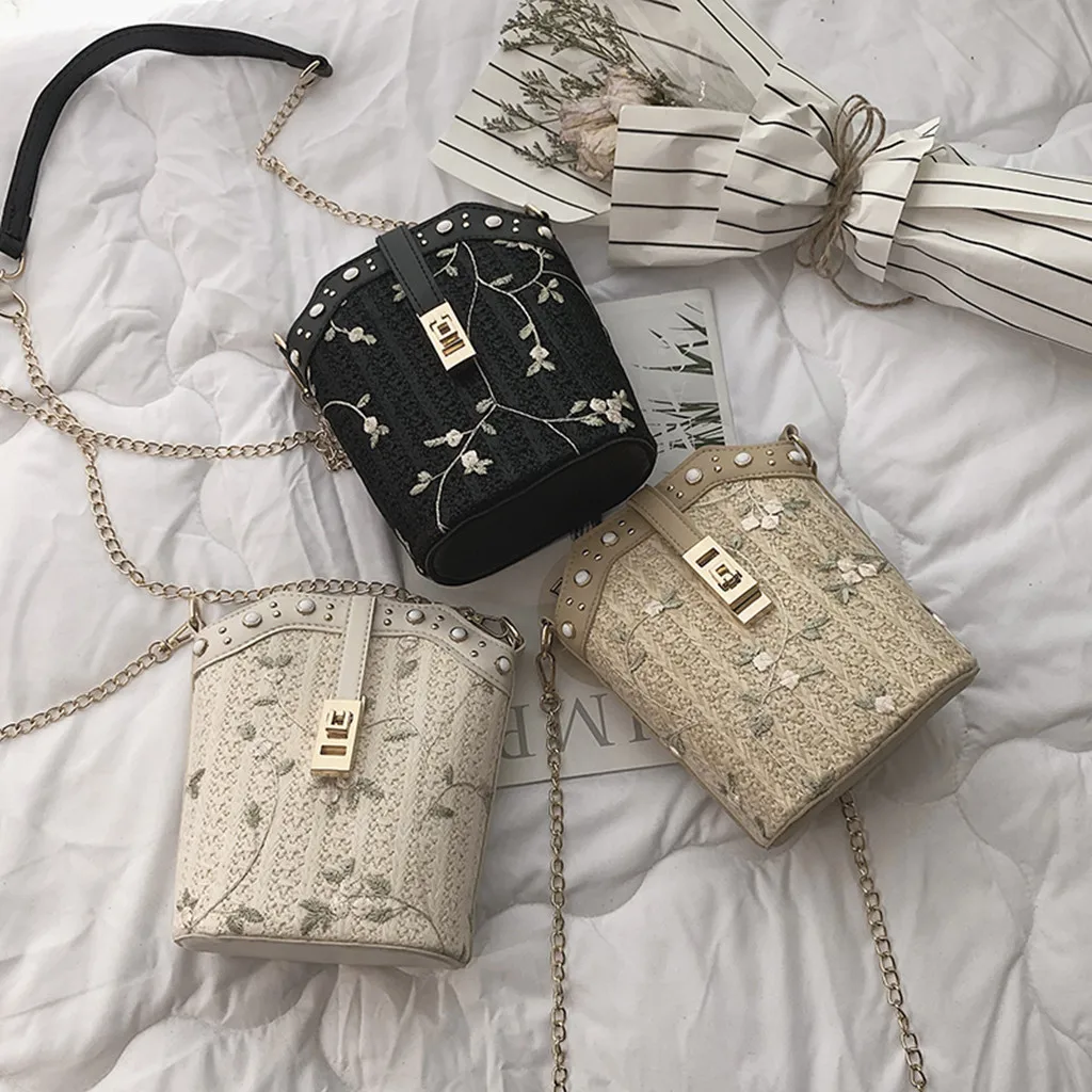 Summer Rattan lace chain Bag floral embroidery Bucket bag Crossbody Bags Designed Ladies Shoulder Chain Messenger Bolsos Mujer
Summer Rattan lace chain Bag floral embroidery Bucket bag Crossbody Bags Designed Ladies Shoulder Chain Messenger Bolsos Mujer