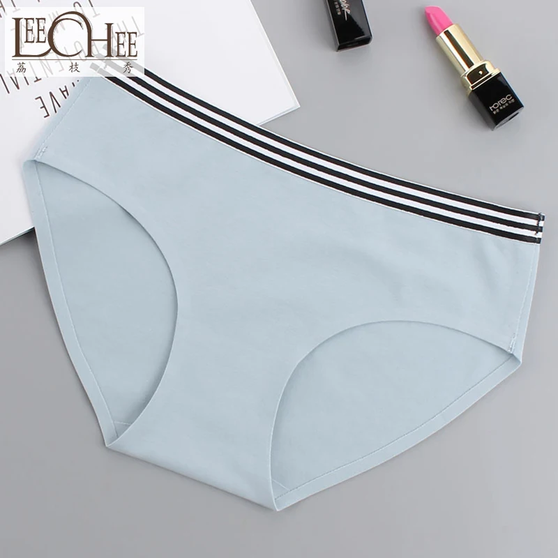 Explosive autumn and winter one-piece seamless cotton underwear women sexy breathable sports mid-rise cotton briefs DD001
Explosive autumn and winter one-piece seamless cotton underwear women sexy breathable sports mid-rise cotton briefs DD001