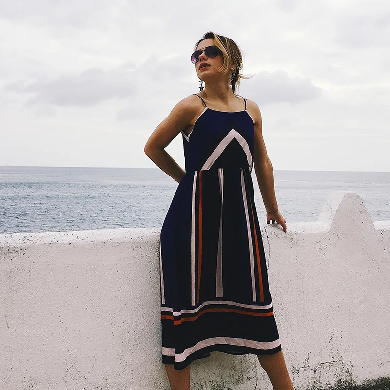 2018 New Women Summer Beach Dress Striped Bohemia Sexy Fashion Holiday Beach Dress Casual Sundress Spaghetti Strap Long Dresses
2018 New Women Summer Beach Dress Striped Bohemia Sexy Fashion Holiday Beach Dress Casual Sundress Spaghetti Strap Long Dresses