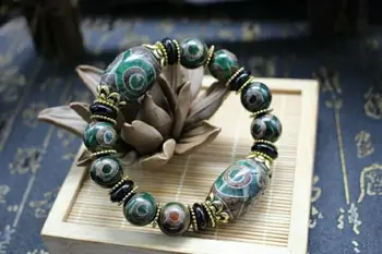 Charm men and women style Tibet three eye day bead bracelet style restoring ancient ways to remove bad luck
Charm men and women style Tibet three eye day bead bracelet style restoring ancient ways to remove bad luck