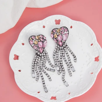 Korean Trendy Sweet Shiny Pink Rhinestone Love Heart Earrings for Women Long Tassel Crystal Chain Girls Jewelry Gift 6B1019
Korean Trendy Sweet Shiny Pink Rhinestone Love Heart Earrings for Women Long Tassel Crystal Chain Girls Jewelry Gift 6B1019