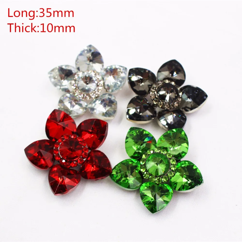 1pcs/Lot,Diameter 35mm 4 color diamond inlaid gold Flowers Metal buttons Jewelry garment accessories DIY materials 165191F1
1pcs/Lot,Diameter 35mm 4 color diamond inlaid gold Flowers Metal buttons Jewelry garment accessories DIY materials 165191F1