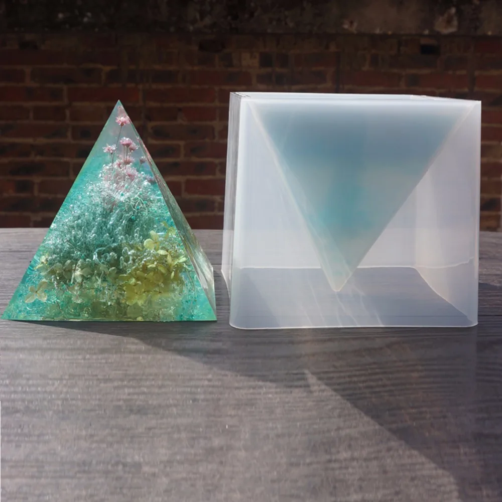 Large pyramid + plastic frame 1set Oversized Pyramid silicone mold DIY jewelry molds epoxy resin molds for jewelry
Large pyramid + plastic frame 1set Oversized Pyramid silicone mold DIY jewelry molds epoxy resin molds for jewelry
