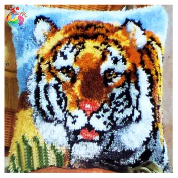 HOT Latch Hook Cushion Kits Gift DIY Needlework Crocheting Throw Pillow Unfinished Yarn Embroidery Pillowcase Tiger Face AD8521
HOT Latch Hook Cushion Kits Gift DIY Needlework Crocheting Throw Pillow Unfinished Yarn Embroidery Pillowcase Tiger Face AD8521