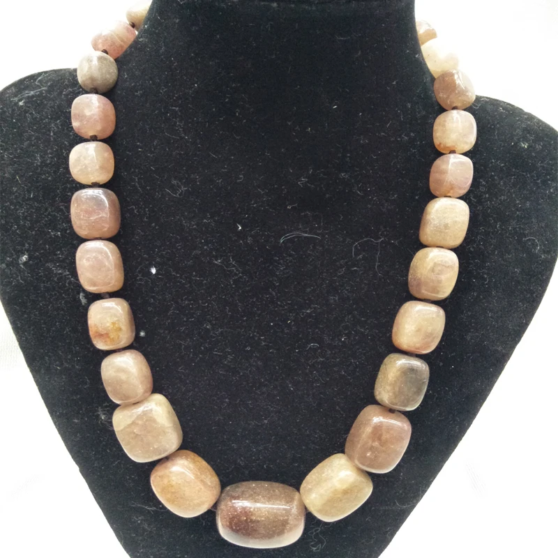 Strawberry Quartz Bohemian Necklace For Women Natural Strawberry Crystal Stone Beaded Geometric Pendant Necklaces Choker
Strawberry Quartz Bohemian Necklace For Women Natural Strawberry Crystal Stone Beaded Geometric Pendant Necklaces Choker