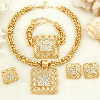 Liffly Bridal Gift Fashion African Jewelry Sets Big Chain Pendant Necklace Dubai Gold Jewelry Set for Women
Liffly Bridal Gift Fashion African Jewelry Sets Big Chain Pendant Necklace Dubai Gold Jewelry Set for Women