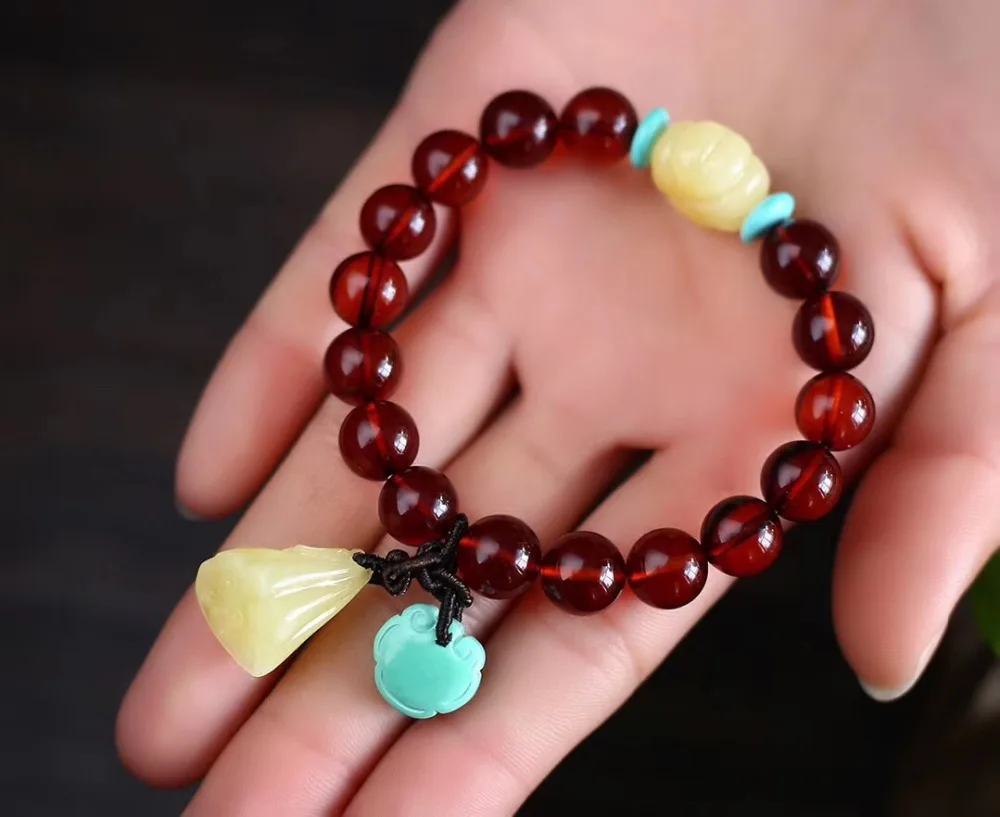 10mm Natural Blood Amber Bracelet With Turquoise And Lotus Amber Pendant Crystal Fitness Stretch Beads Fashion Bracelet Jewelry
10mm Natural Blood Amber Bracelet With Turquoise And Lotus Amber Pendant Crystal Fitness Stretch Beads Fashion Bracelet Jewelry