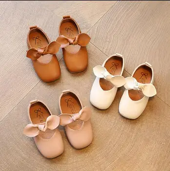 2018 Spring New Girls Small shoes Korean Princess shoes Soft bottom Bow Child Casual shoes Girl Peas shoes 
2018 Spring New Girls Small shoes Korean Princess shoes Soft bottom Bow Child Casual shoes Girl Peas shoes