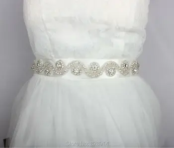 Hot Selling Luxure Rhinestones Applique Ribbon Bridal Sash White Wedding Dress Belt Very Shinny and Beauty
Hot Selling Luxure Rhinestones Applique Ribbon Bridal Sash White Wedding Dress Belt Very Shinny and Beauty