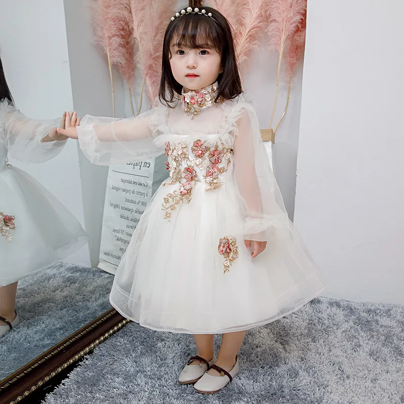 Beading Flower Girl Dresses Wedding Hollow Out Lantern Sleeve Princess Birthday Dress Ball Gown Appliques Girl Formal Dress B461
Beading Flower Girl Dresses Wedding Hollow Out Lantern Sleeve Princess Birthday Dress Ball Gown Appliques Girl Formal Dress B461