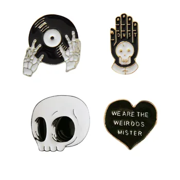 New Halloween 4pcs/set Cute Skull Hand Brooches Pin Set Heart Enamel Collar Badge Pin Homme Broaches Clothing Accessories Gifts
New Halloween 4pcs/set Cute Skull Hand Brooches Pin Set Heart Enamel Collar Badge Pin Homme Broaches Clothing Accessories Gifts